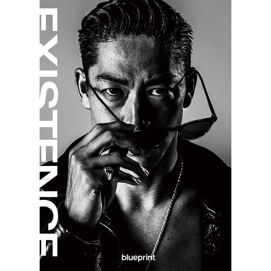 EXILE TRIBE STATION ONLINE STORE｜EXILE AKIRA写真集｢EXISTENCE 実存｣