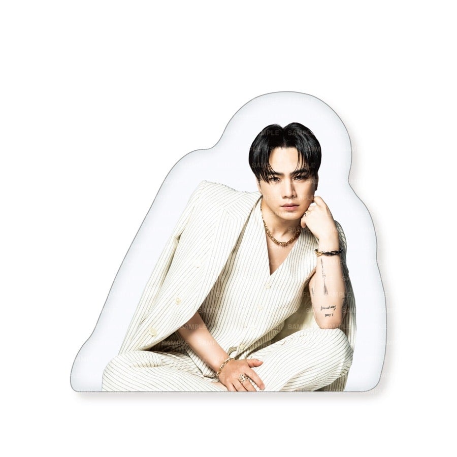三代目 J SOUL BROTHERS 2026 カレンダー ダイカットクッション 詳細画像 ØMI 1