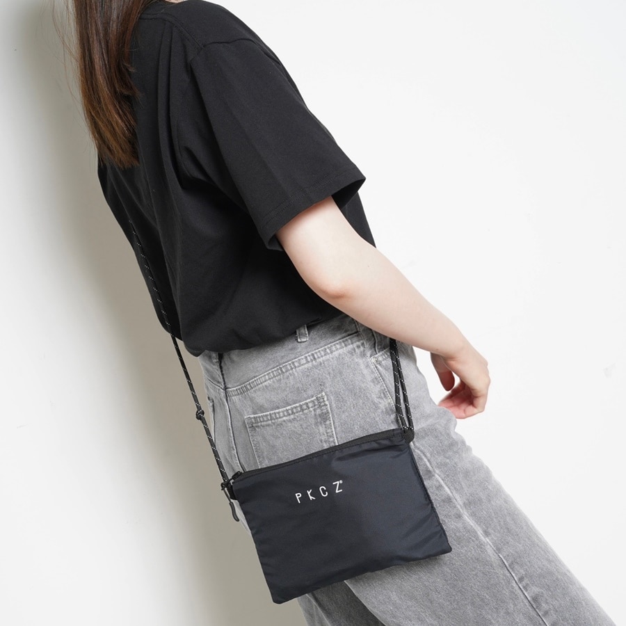 PKCZ® サコッシュ 詳細画像 BLACK 3