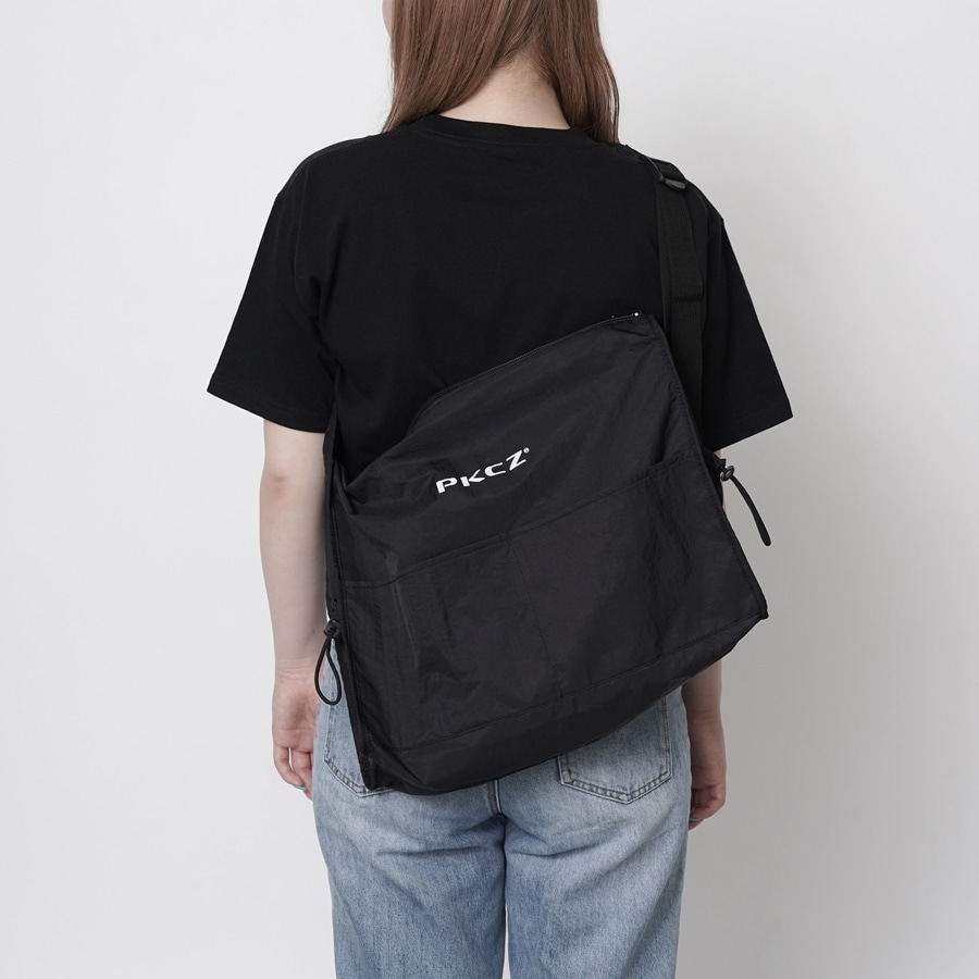 PKCZ® ショルダーバッグ 詳細画像 カラー共通 4