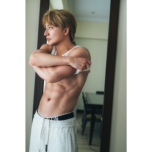 白濱亜嵐 2nd写真集｢タイトル未定｣特別限定版 詳細画像