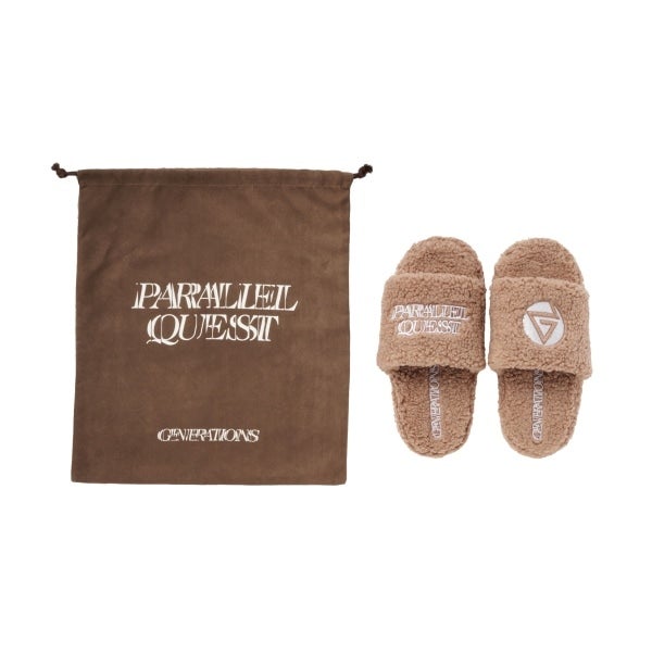 数原龍友 produce KAZのモッコモコサンダル♡KAZモッコリを踏んづけて♡