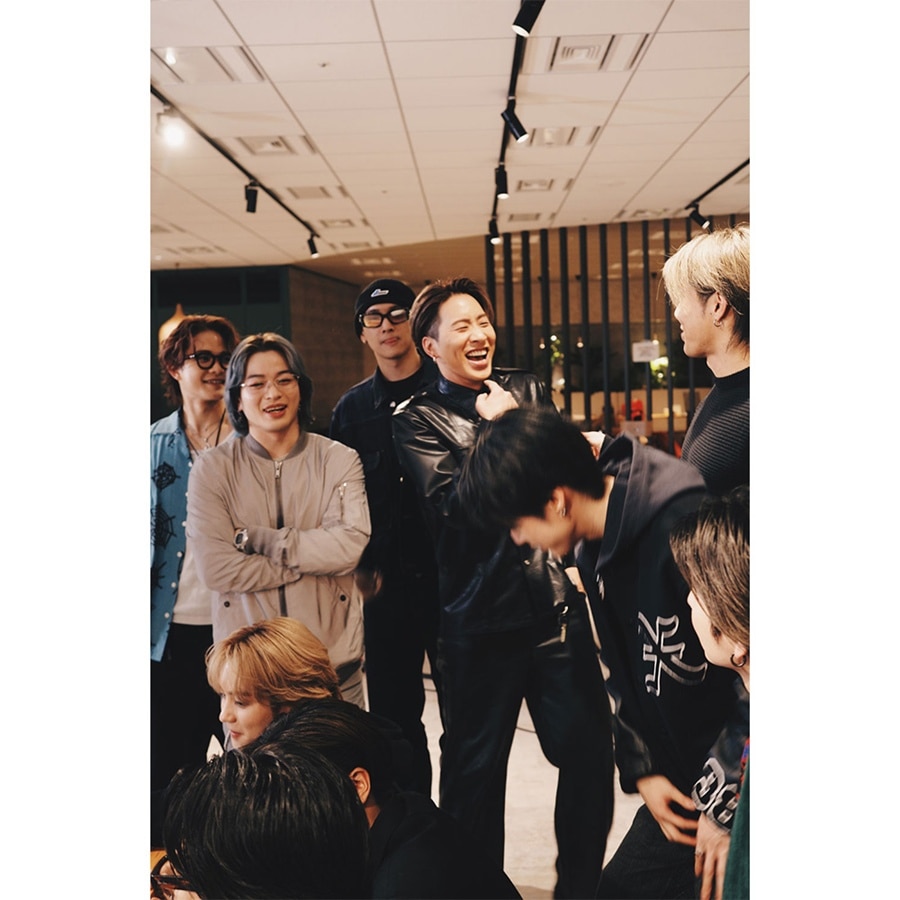 vol.1 THE RAMPAGE vol.2 98年組 長谷川慎・龍・鈴木昂秀・後藤拓磨 photo by 後藤拓磨 2冊組 フォトブック「WE R」 詳細画像 カラー共通 4