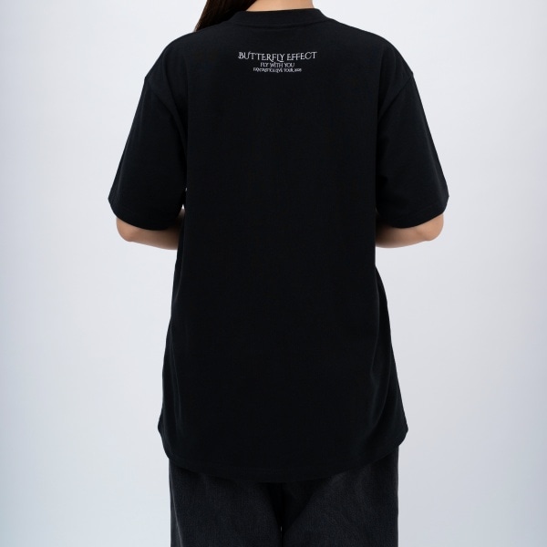 BUTTERFLY EFFECT -FLY WITH YOU- グラフィックTシャツ/BLACK 詳細画像
