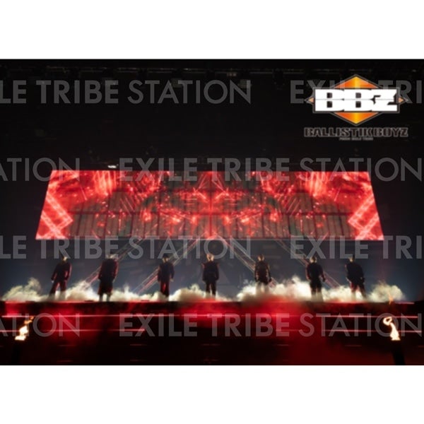 IMPACT LIVE PHOTO 001