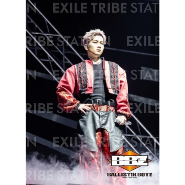 IMPACT LIVE PHOTO 111