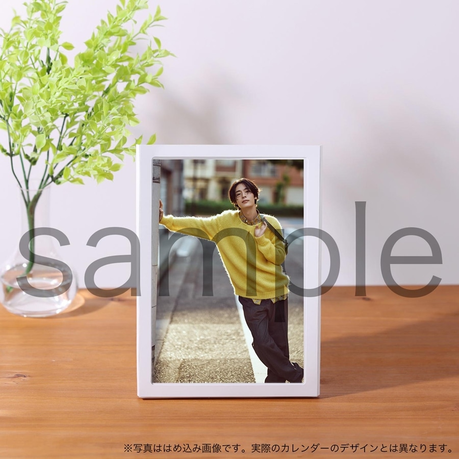 塩野瑛久 2025年カレンダー(4月はじまり) ETS限定プリントサイン入りフォトカード付き 詳細画像 カラー共通 3