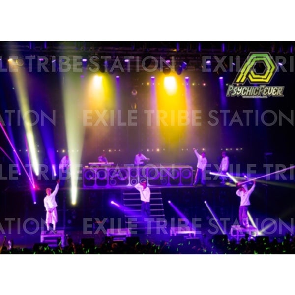 EVOLVE LIVE PHOTO 011