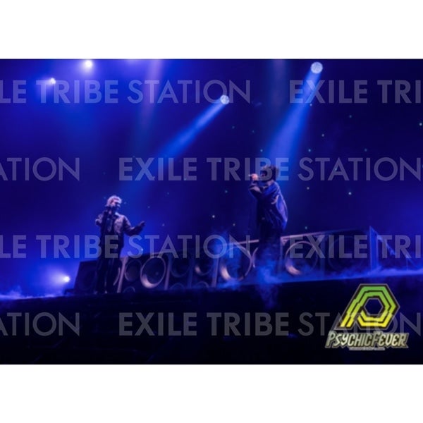 EVOLVE LIVE PHOTO 015