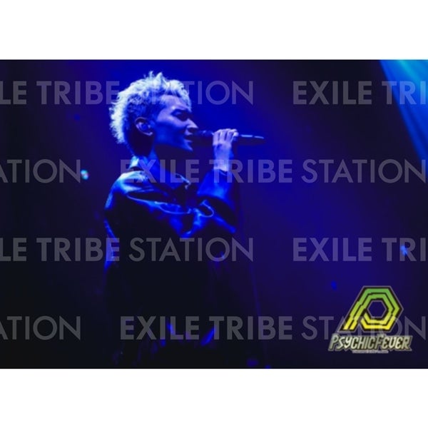 EVOLVE LIVE PHOTO 074