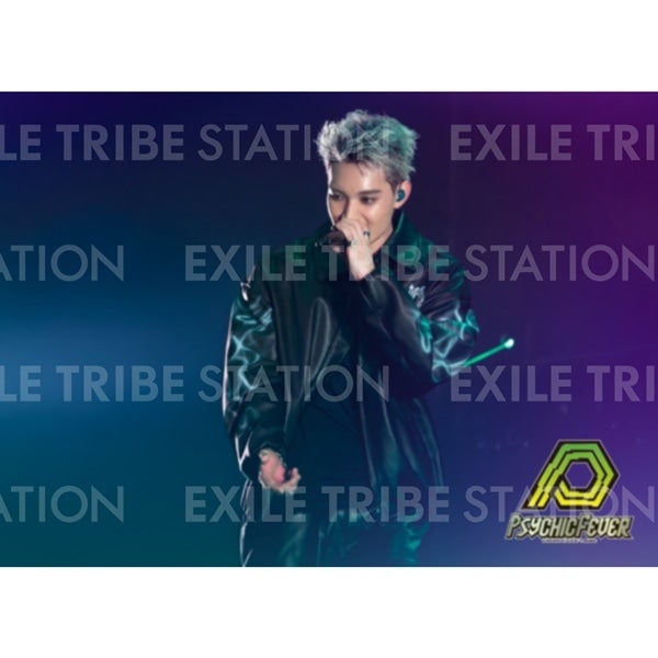 EVOLVE LIVE PHOTO 077