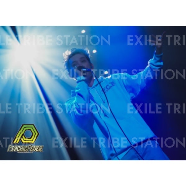 EVOLVE LIVE PHOTO 085