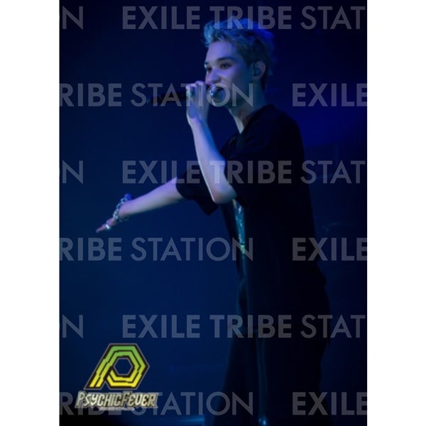 EVOLVE LIVE PHOTO 086