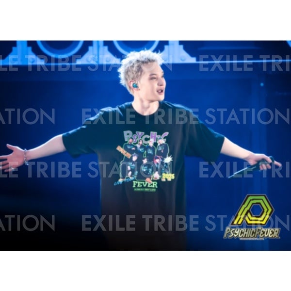 EVOLVE LIVE PHOTO 089