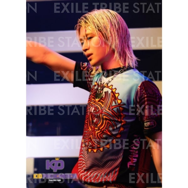 KID PHENOMENON D7SCOVER LIVE PHOTO 110