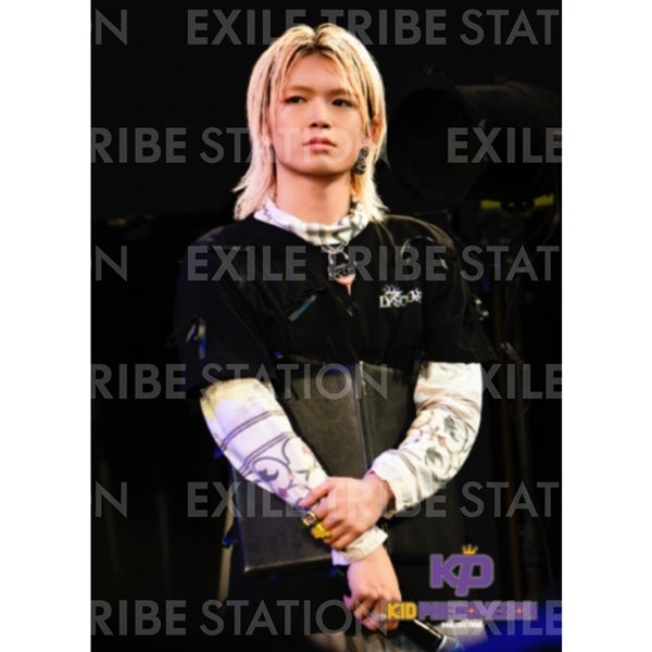 KID PHENOMENON D7SCOVER LIVE PHOTO 120