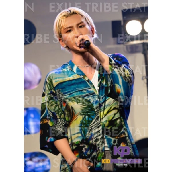 KID PHENOMENON D7SCOVER LIVE PHOTO 134