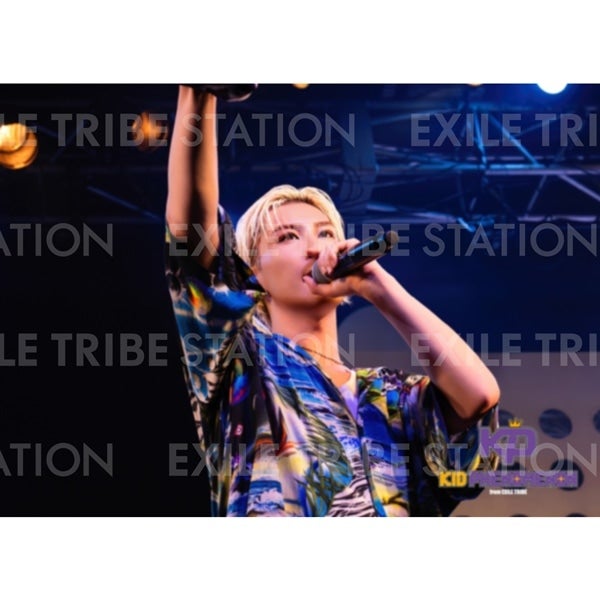 KID PHENOMENON D7SCOVER LIVE PHOTO 135