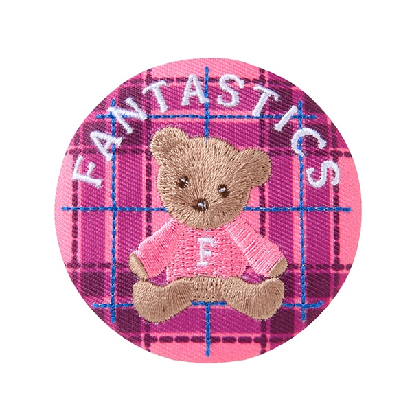 HOLIDAY 2023 刺繍缶バッジ/FANTASTICS